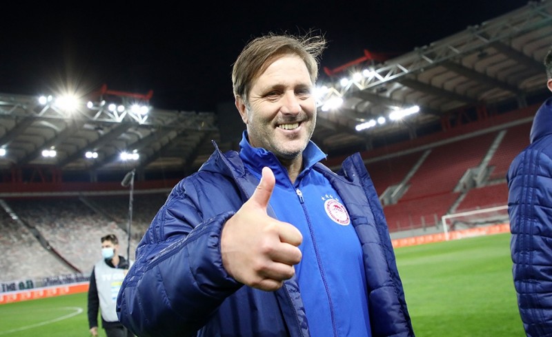 Τα δάκρυα του Μαρτίνς, μιλώντας για όλους και για όλα