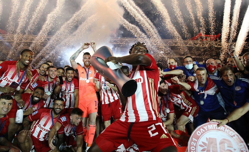 «Προφανώς και θέλω να μείνω στον Ολυμπιακό»