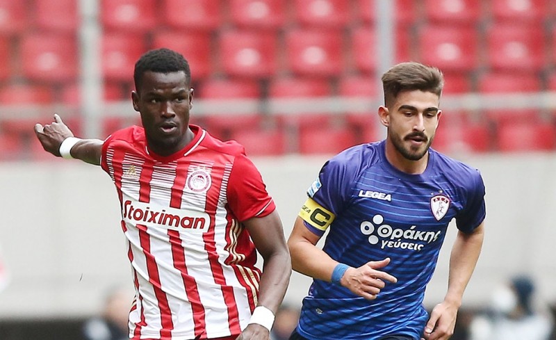 «Συμφωνία με Ολυμπιακό για Πινακά»