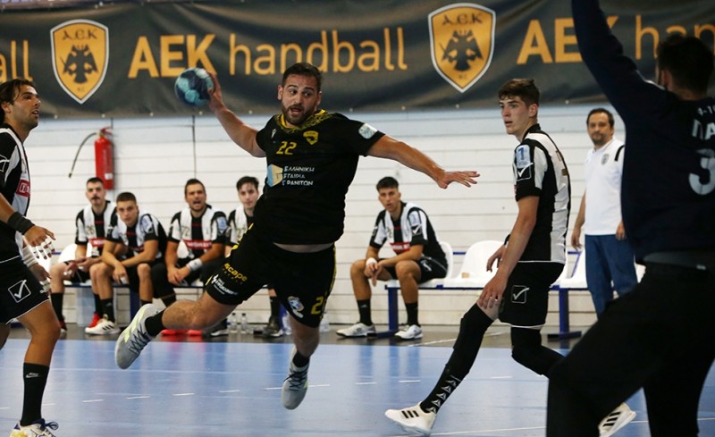 Έκαναν το χάντμπολ... τσιφλίκι τους