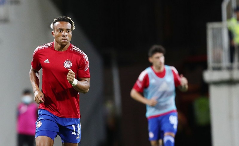 Κούντε στο Olympiacos TV: «Με την ίδια ενέργεια» (video)