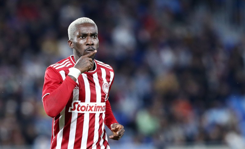 Θα είναι στους ομίλους ο Θρύλος