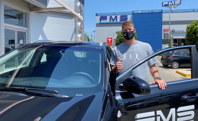 Πατάει γκάζι ο Γουόκαπ! (photos)