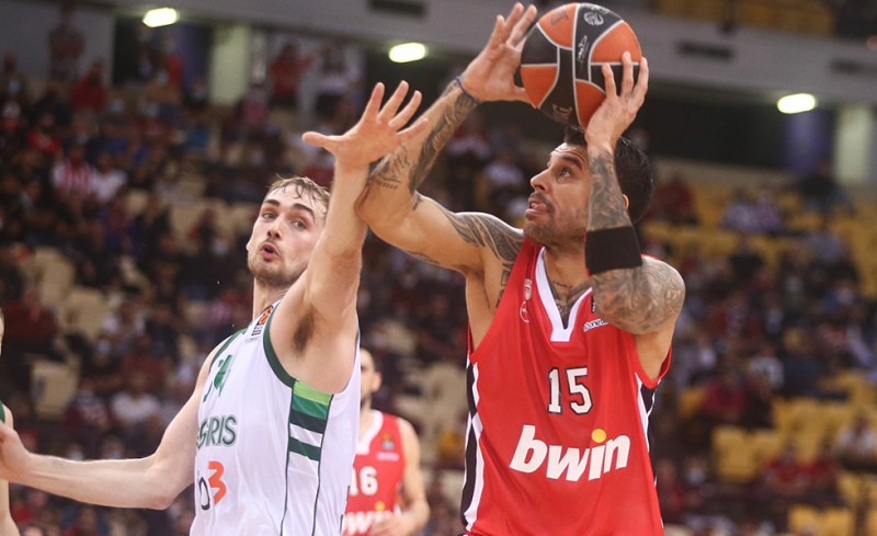 Πρίντεζης και Ουόκαπ για τον κόσμο του Θρύλου (video)