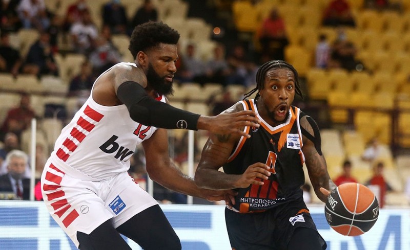 Αφαίρεση υγρού για Μάρτιν, τότε γυρίζει!