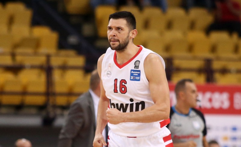 Ανάσες σε Παπανικολάου!