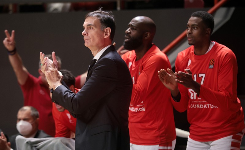 Μπαρτζώκας: «Πιστεύουμε στην ομάδα. Έχουμε αυτοπεποίθηση»