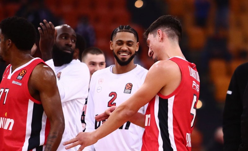 Με όπλο την άμυνα και τρία ειδικά στοιχήματα κόντρα στην Βιλερμπάν ο Ολυμπιακός