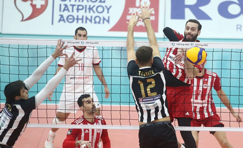 Υποδέχεται τον Φοίνικα ο Θρύλος