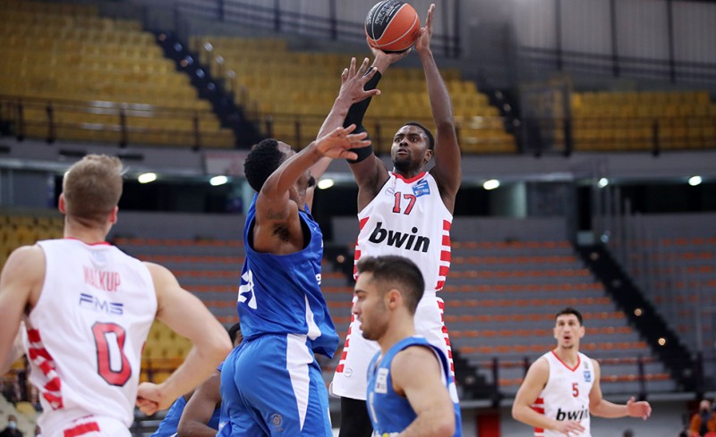 Διέλυσε τον Ιωνικό με Έισι!