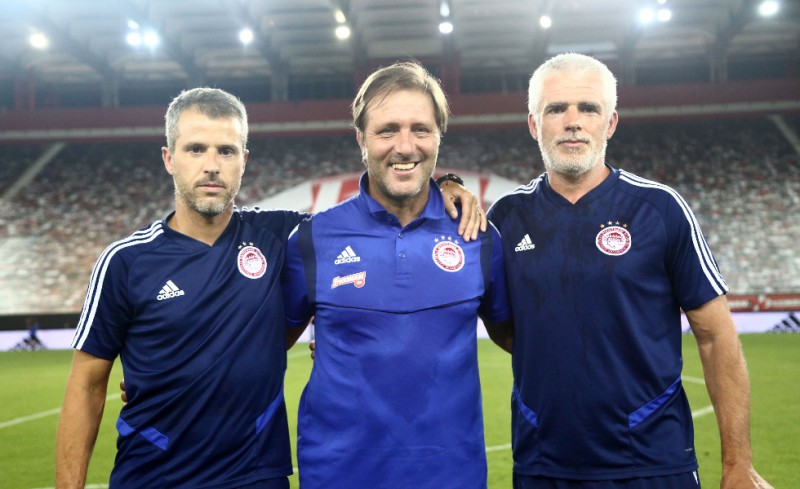 «Είμαστε υπερήφανοι που εκπροσωπούμε τον Ολυμπιακό»