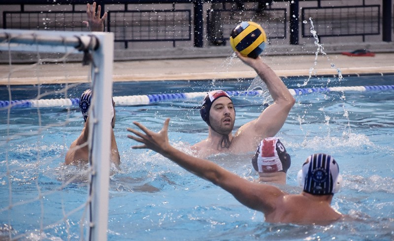 Εύκολα στους «8» ο Θρύλος