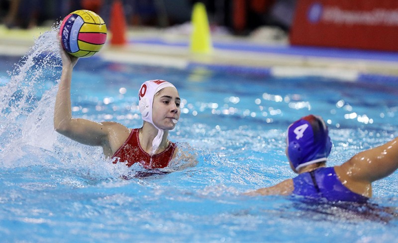 Εύκολα και στην Πάτρα ο Θρύλος