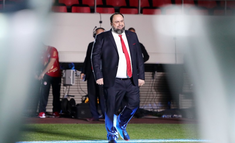 Οι ευχές του Ερασιτέχνη Ολυμπιακού στον Βαγγέλη Μαρινάκη!