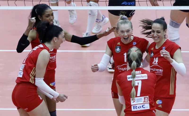 ΑΟ Θήρας-Ολυμπιακός 0-3 σετ (Τελικό)