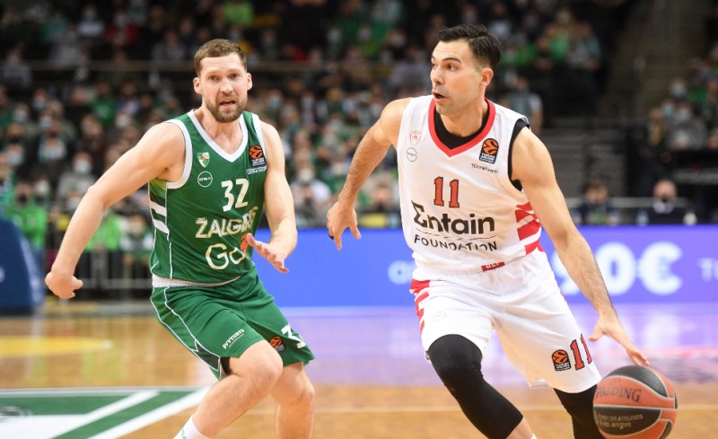 Προσπέρασε τον Διαμαντίδη ο Σλούκας!