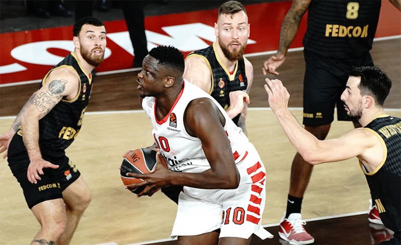 Φαλ: «Νιώθω πολύ καλά. Να επιστρέψουμε»