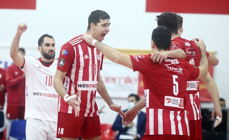 Τα δίνει όλα για το πρωτάθλημα