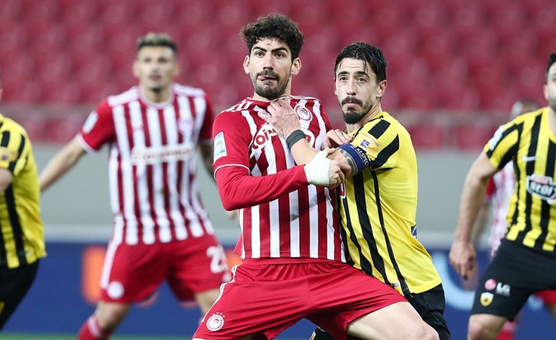 Μπουχαλάκης: «Εμείς να πανηγυρίσουμε!»