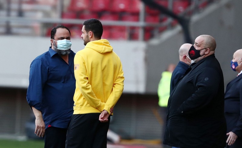 Η ανθρώπινη στιγμή του Βαγγέλη Μαρινάκη με τον Σάκχοφ για την Ουκρανία