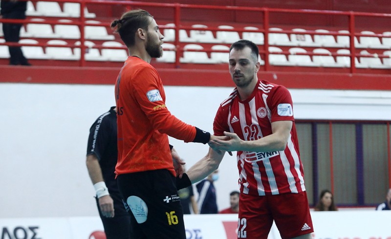 ΑΕΚ-Ολυμπιακός 26-29 (Τελικό)