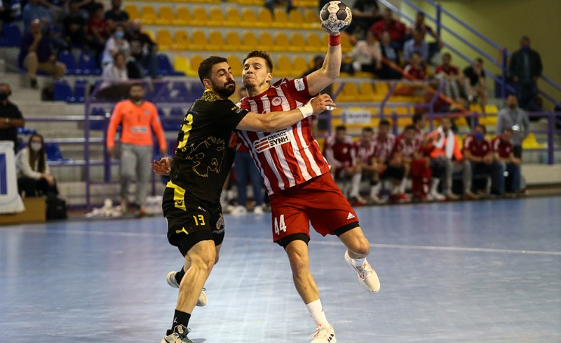 Μία νίκη από τον τίτλο