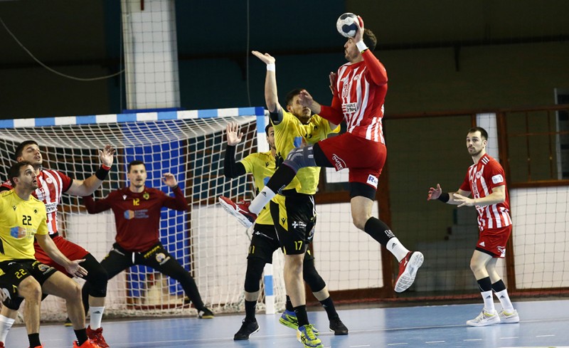 Ψυχάρες! 2-0 την ΑΕΚ και ένα βήμα από την κούπα!