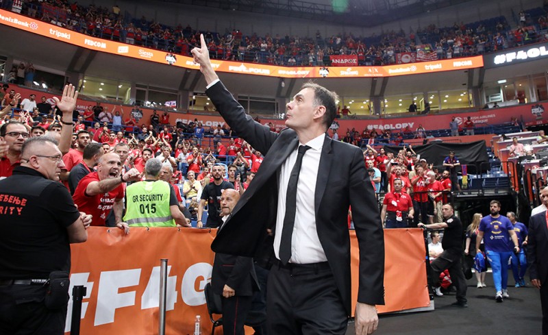 Μπαρτζώκας: «Πρωταθλητές οι οπαδοί μας»