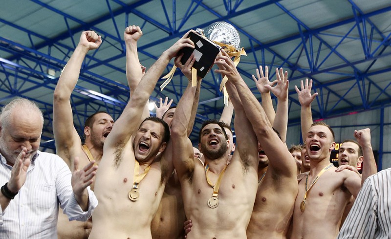 Δική μας και αυτή η κούπα! Μάγκες!