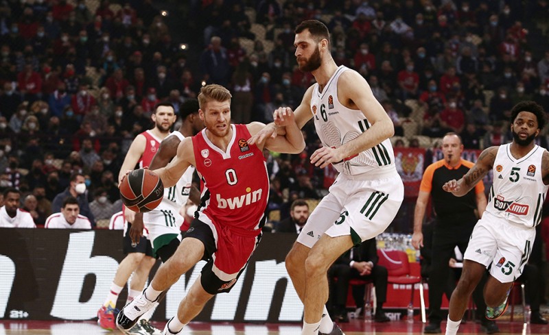 Ολυμπιακός-Παναθηναϊκός 74-61 (Τελικό)