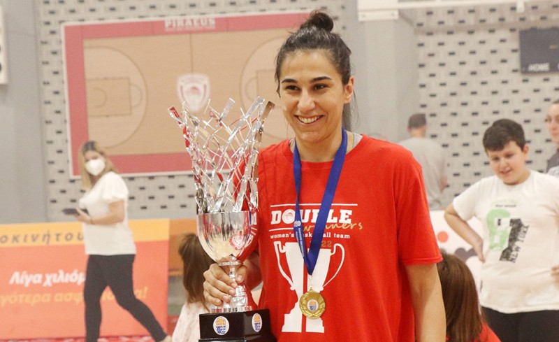 Δίελα: «Τιμή μου»