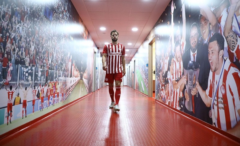 Τα πρώτα ερυθρόλευκα κλικ του Ζινκερνάγκελ! (photos)