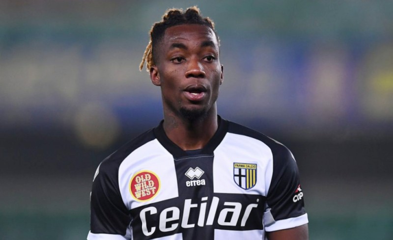 Ο Ολυμπιακός εξετάζει Καραμό!