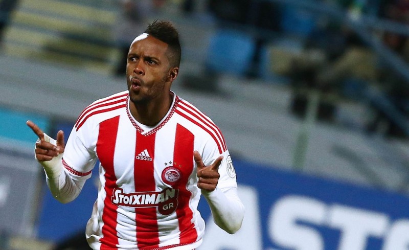 Στη Ρίο Άβε ο Ερνάνι (photo)