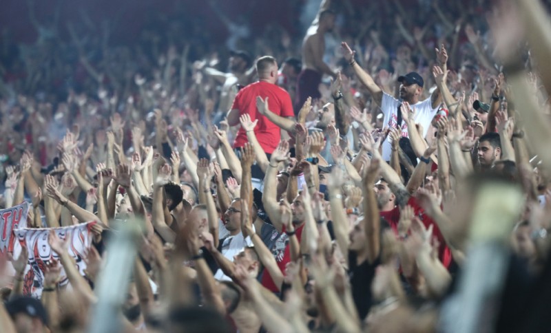 «Καυτή» ατμόσφαιρα από τον κόσμο του Θρύλου!