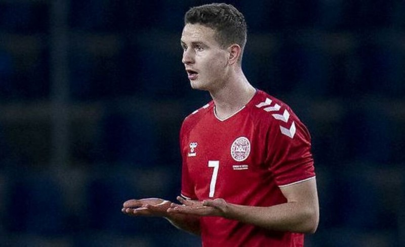 «Κοιτάει Άμπιλγκααρντ ο Ολυμπιακός» (photo)