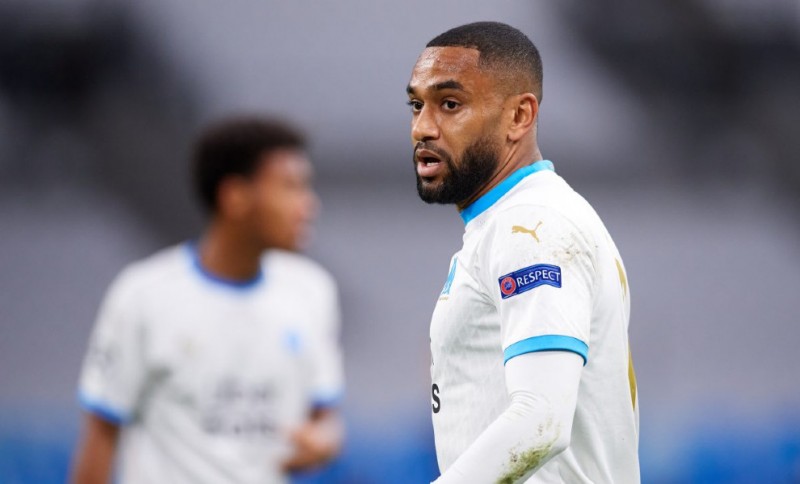 Ο Αμαβί στον Ολυμπιακό!