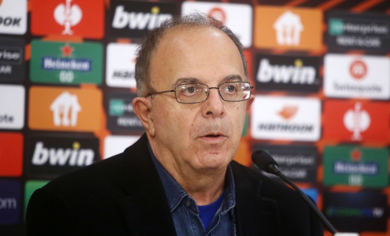 Βερνίκος: «Ο σύλλογος ασχολείται με τον αγώνα της Πέμπτης»