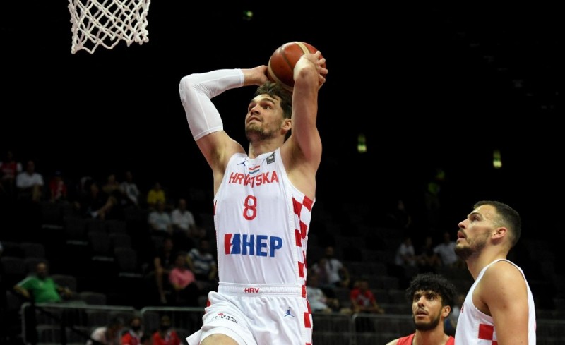 Χεζόνια: «Επικίνδυνος ο Σλούκας, έχει φοβερή αθλητικότητα η Ελλάδα»