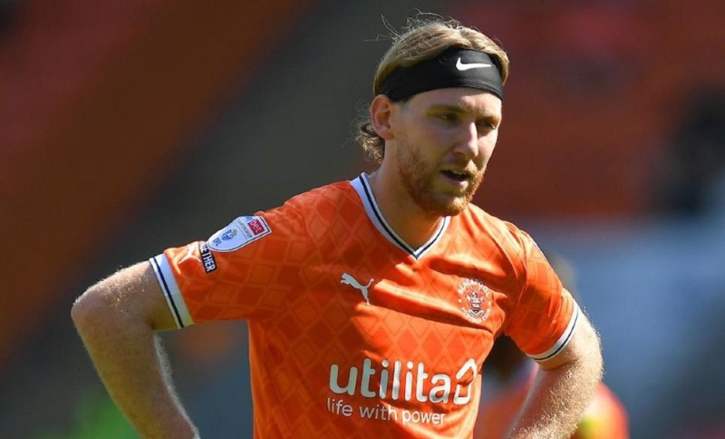 Σενάριο για Mπόουλερ και Ολυμπιακό (photo, videos)