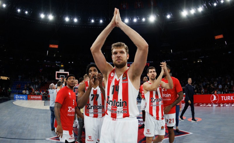 Ευχαρίστησαν τον κόσμο για την στήριξη και στη Βιτόρια!