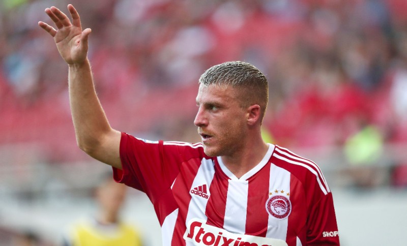 Προβάδισμα για την επίθεση ο Μπιέλ!