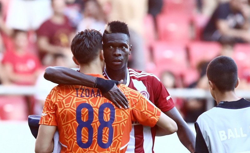 Δύο μέρες για τον «τελικό» με Σισέ (photo)