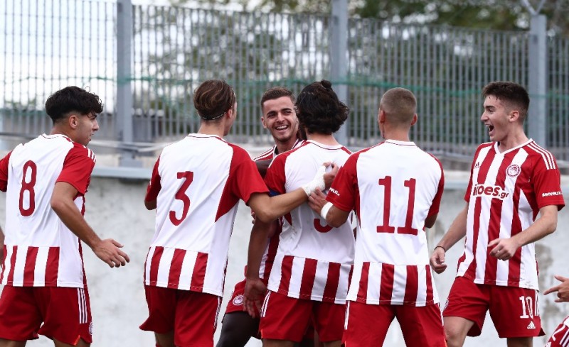 Εικόνες από τον θρίαμβο των Νέων του Ολυμπιακού (photos)