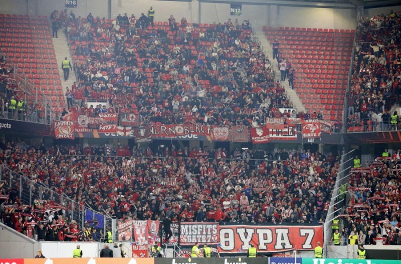 Εύσημα για τον κόσμο του Θρύλου στο Φράιμπουργκ!