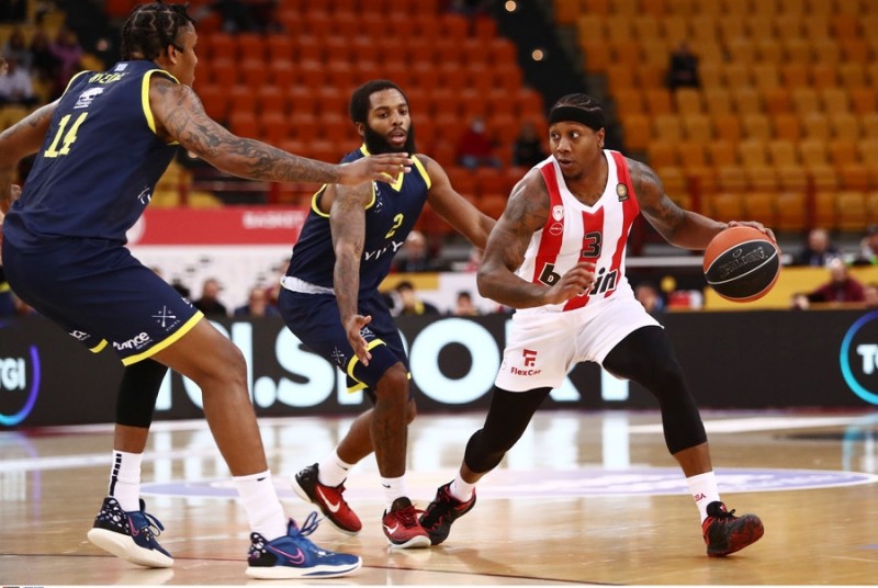 «Ζέσταμα» με τρίποντα ο Θρύλος! (video)