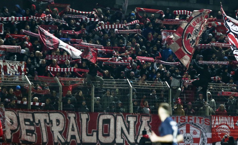 Με κόσμο στη Λιβαδειά ο Θρύλος!