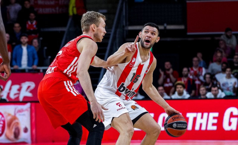 «Αλώνει» τα ευρωπαϊκά γήπεδα ο Ολυμπιακός (video)