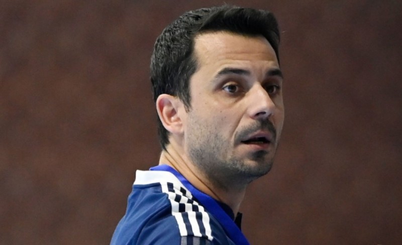 Kαρασαββίδης: «Θα μας βοηθήσει ο κόσμος μας για τη νίκη»