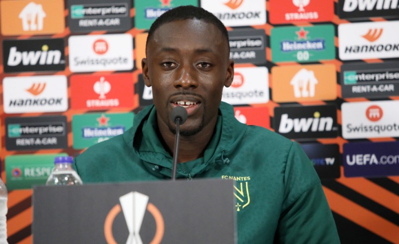 Aπιά: «Δεν υπάρχουν φιλικά ματς, ο Ολυμπιακός θέλει να μας νικήσει»